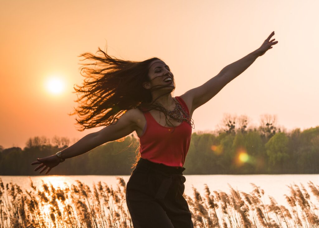 Séance de danse thérapie avec Olivia Jomat à Cepoy
