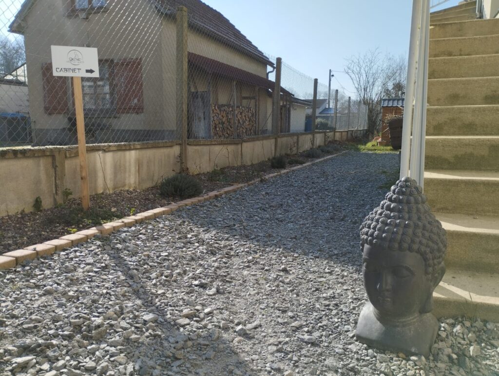 Lieu du cabinet de Shiatsu et danse thérapie à Cepoy